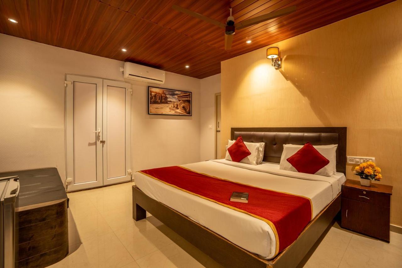 Seasons Suites Bangalore Exterior photo