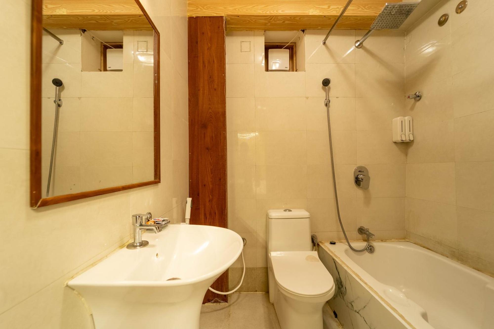 Seasons Suites Bangalore Room photo